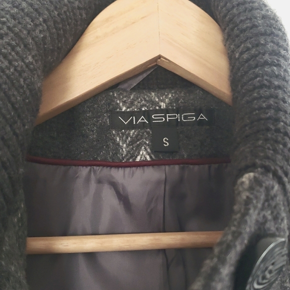 Jacket - Picture 2 of 3